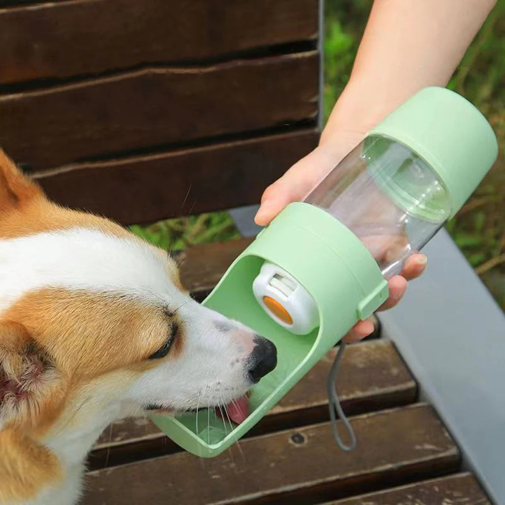 Bouteille d’eau 2-en-1 pour chien et chat – Eau & Aliments